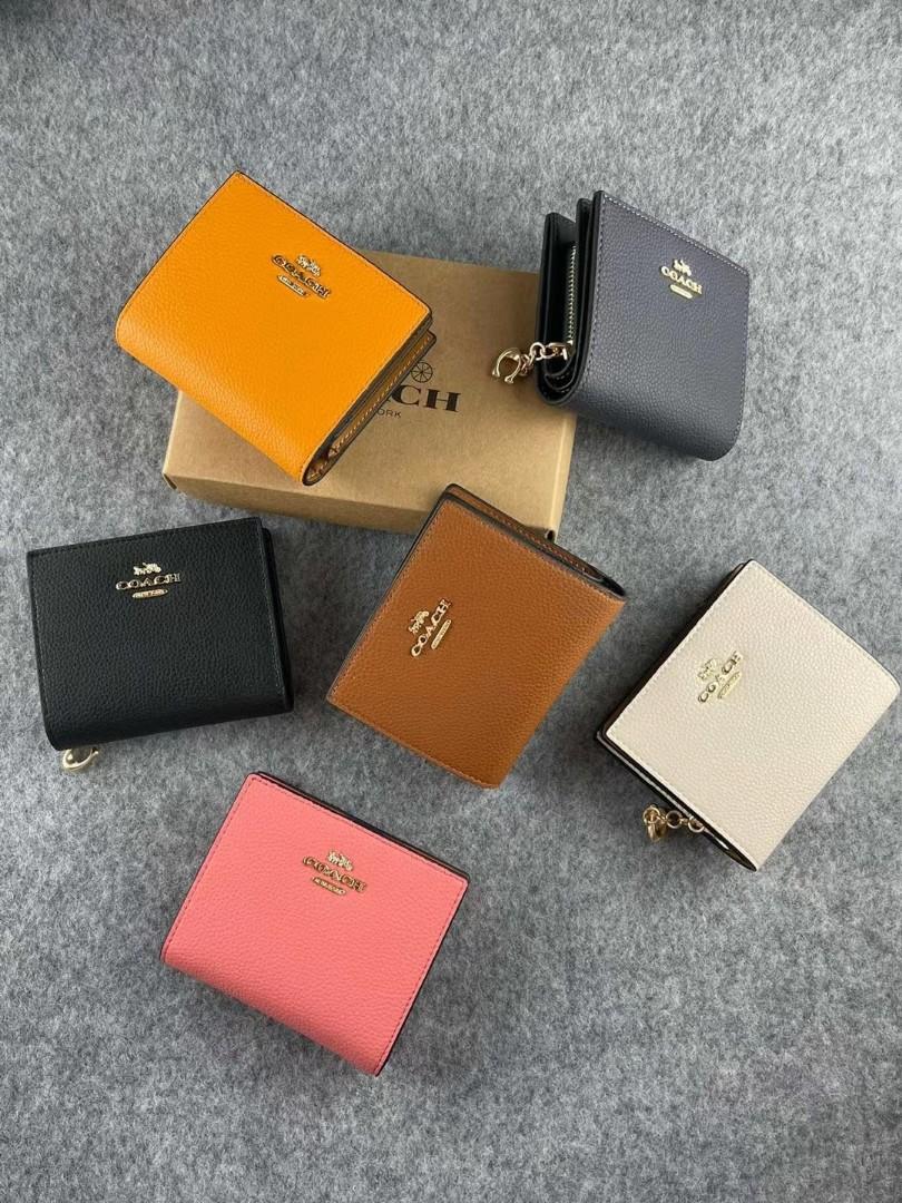 Coach outlet bifold wallet