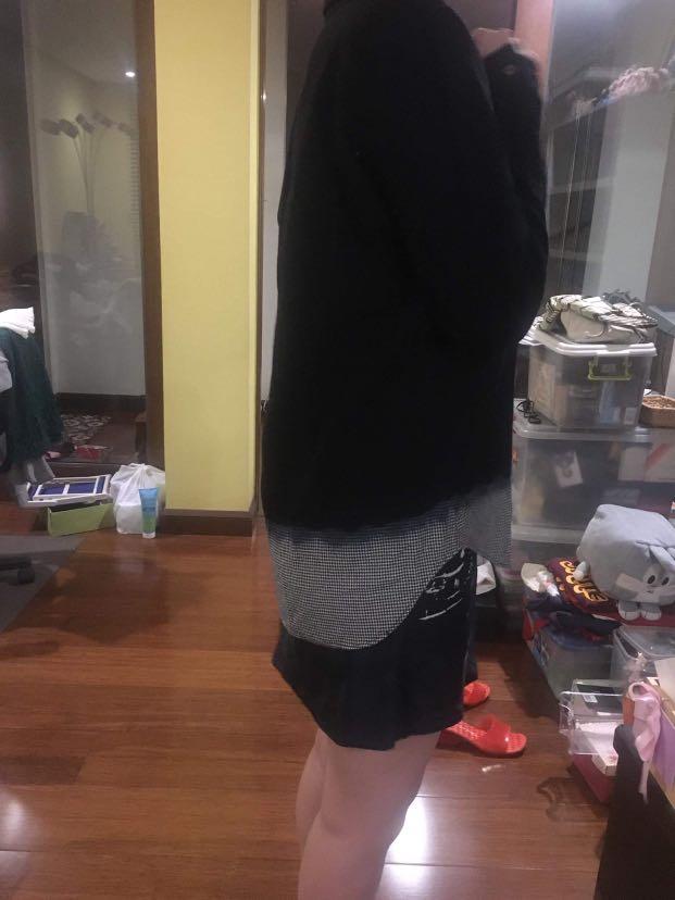 Comme Des Garcons black button down (Category: Activewear) located in Quezon City. Submitted by djrakrakantodamax (Listing ID 1162516920, Image 2). Description: Button down Comme des garcons Cdg BLACK.
