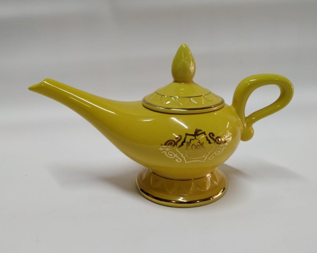 disney aladdin genie lamp ceramic teapot, Hobbies & Toys, Collectibles & Memorabilia, Vintage