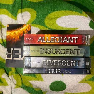 Divergent series book set with FOUR and poster (paperback, no box)