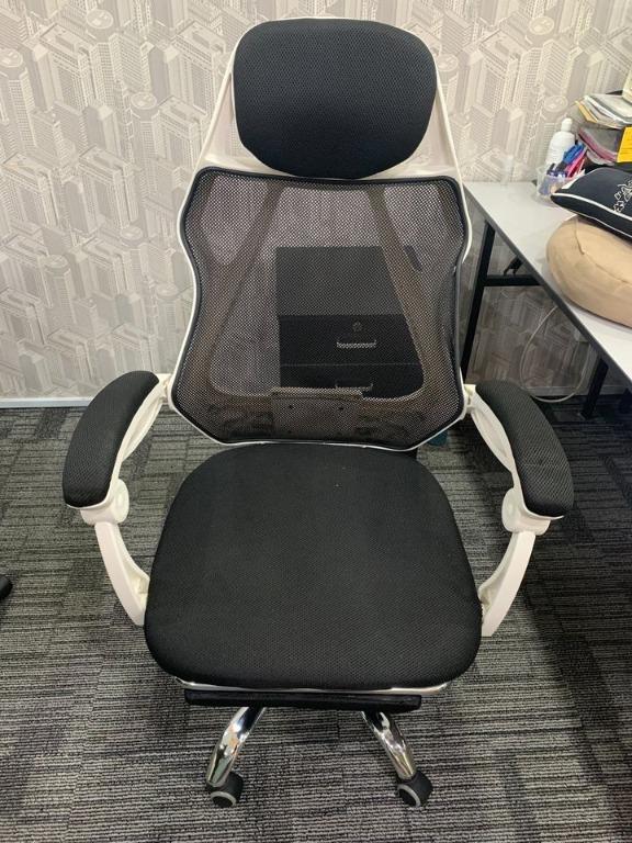 Ergonomic Home Office Chair / Gaming Chair Second Hand For Sale