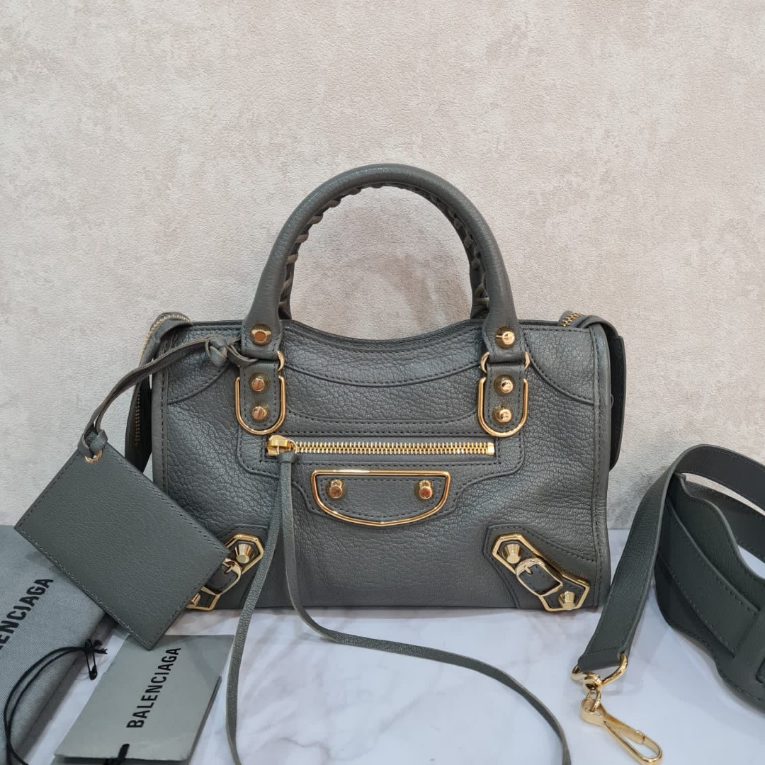 Fast Sale Reprice VVGC Balenciaga Mini City Griss Acier 2020 sz 24 x 7 x 16 cm With strap mirror booklet and dustbag Nett Exclude ongkir