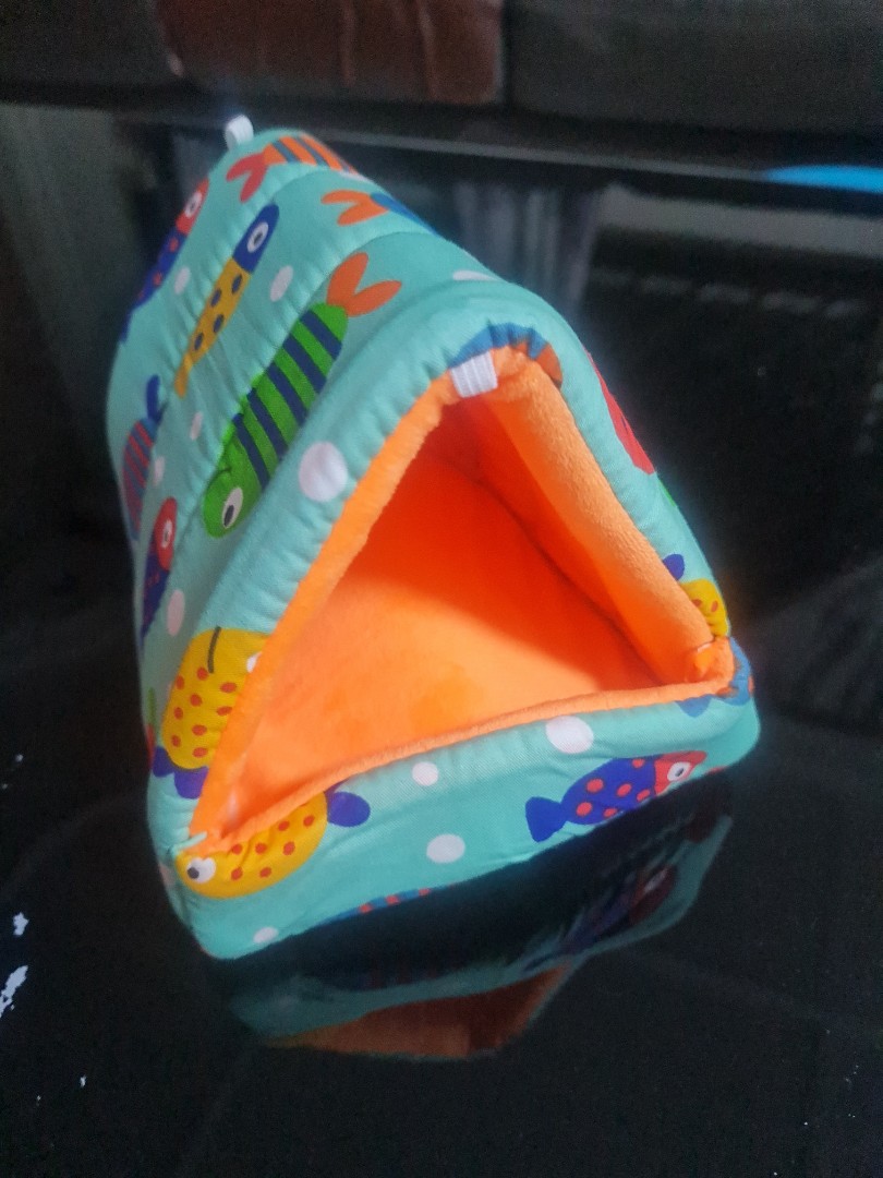 Guinea Pig house 15cm x 15cm, Pet Supplies, Homes & Other Pet