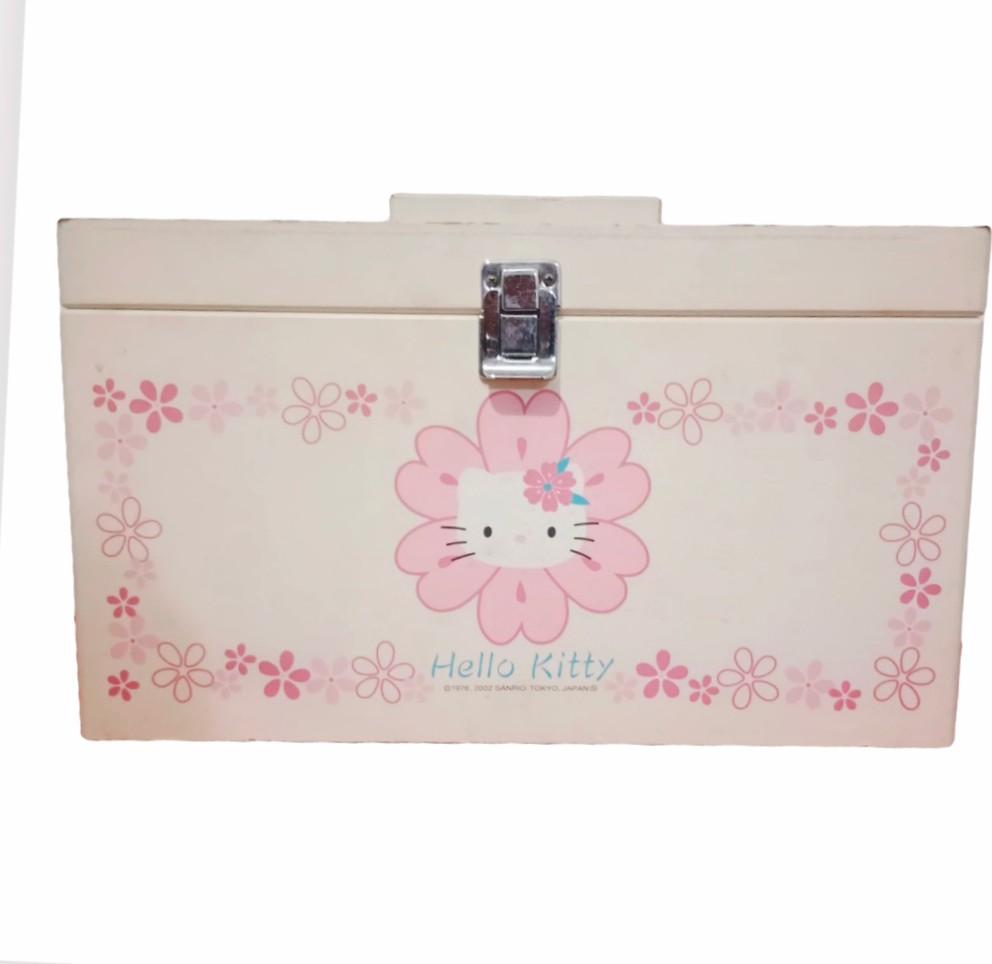 Hello Kitty Wooden Box (Category: Storage Boxes & Baskets) located in Las Pinas. Submitted by bethany1965 (Listing ID 1162527620, Image 2). Description: From Japan , Hello Kitty Wooden Box with sliding divider Vintage feels (20 years) Pls Manage your expectation , it has some minor scratches. With free hello kitty items #hellokitty #sanrio #storagebox #rare #vintage.