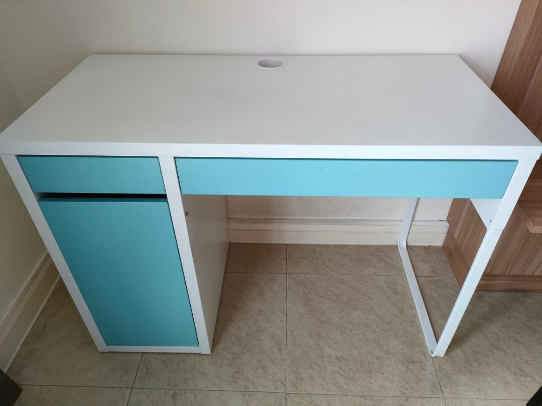 Ikea Micke Desk With Hutch Assembly, 58 OFF