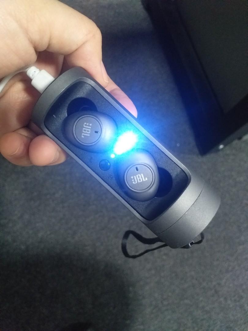 Jbl live 909 bt deals