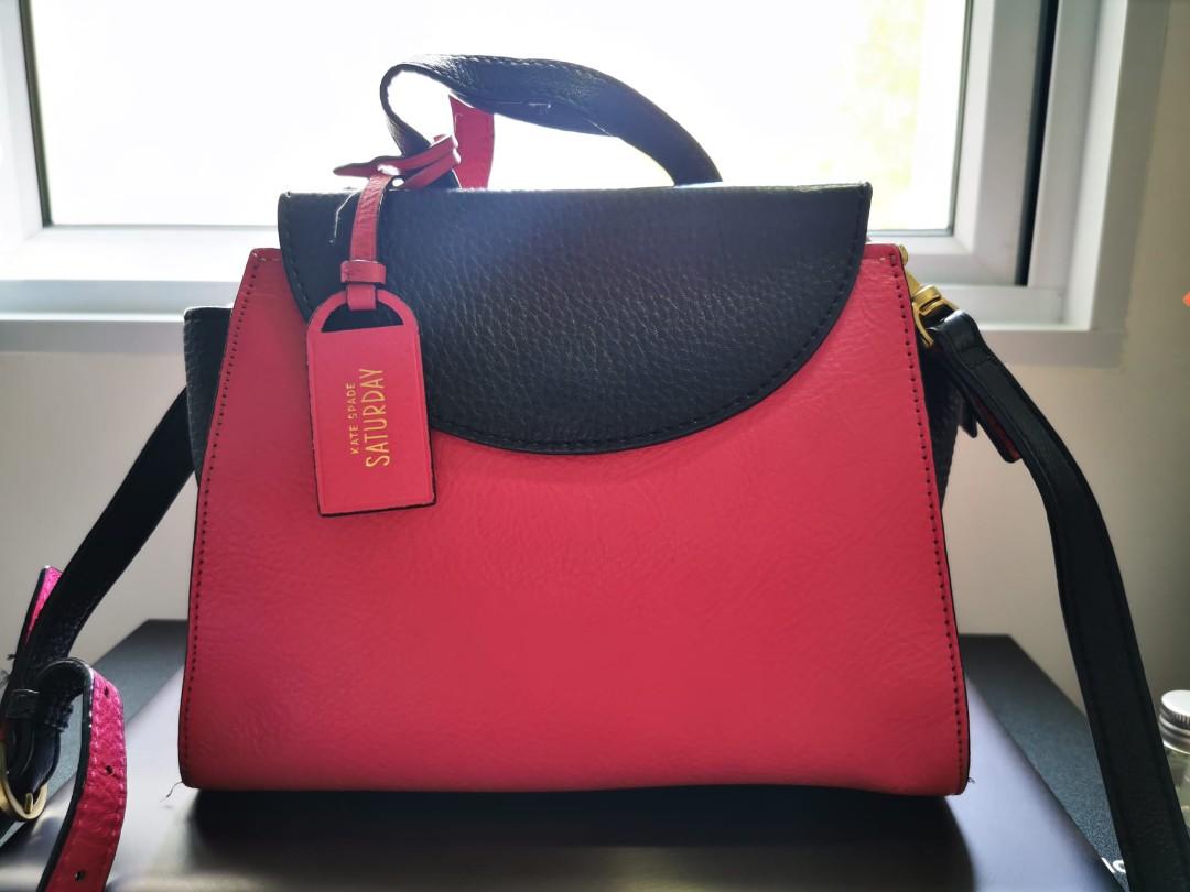Red and black hotsell kate spade purse
