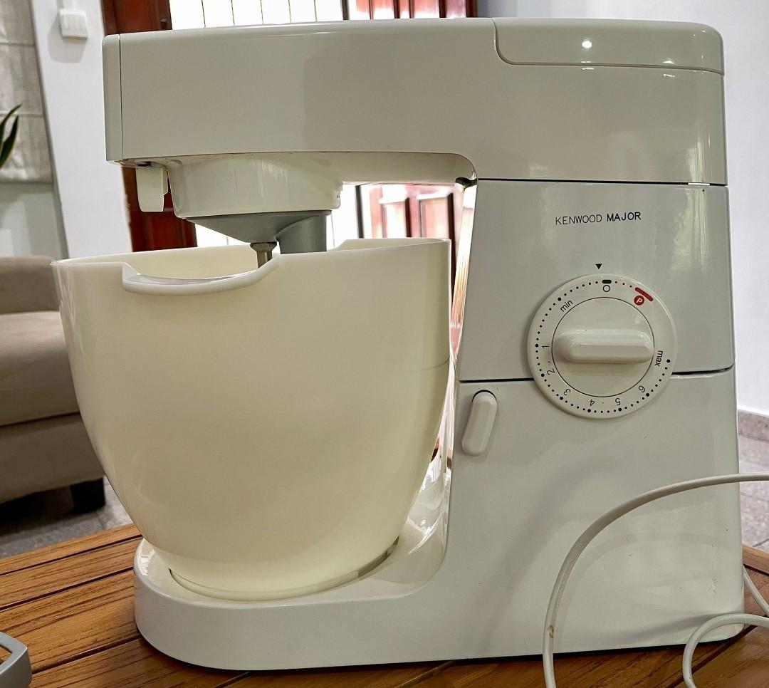 Kenwood stand mixer powerful, TV & Home Appliances, Kitchen Appliances, Hand & Stand Mixers on