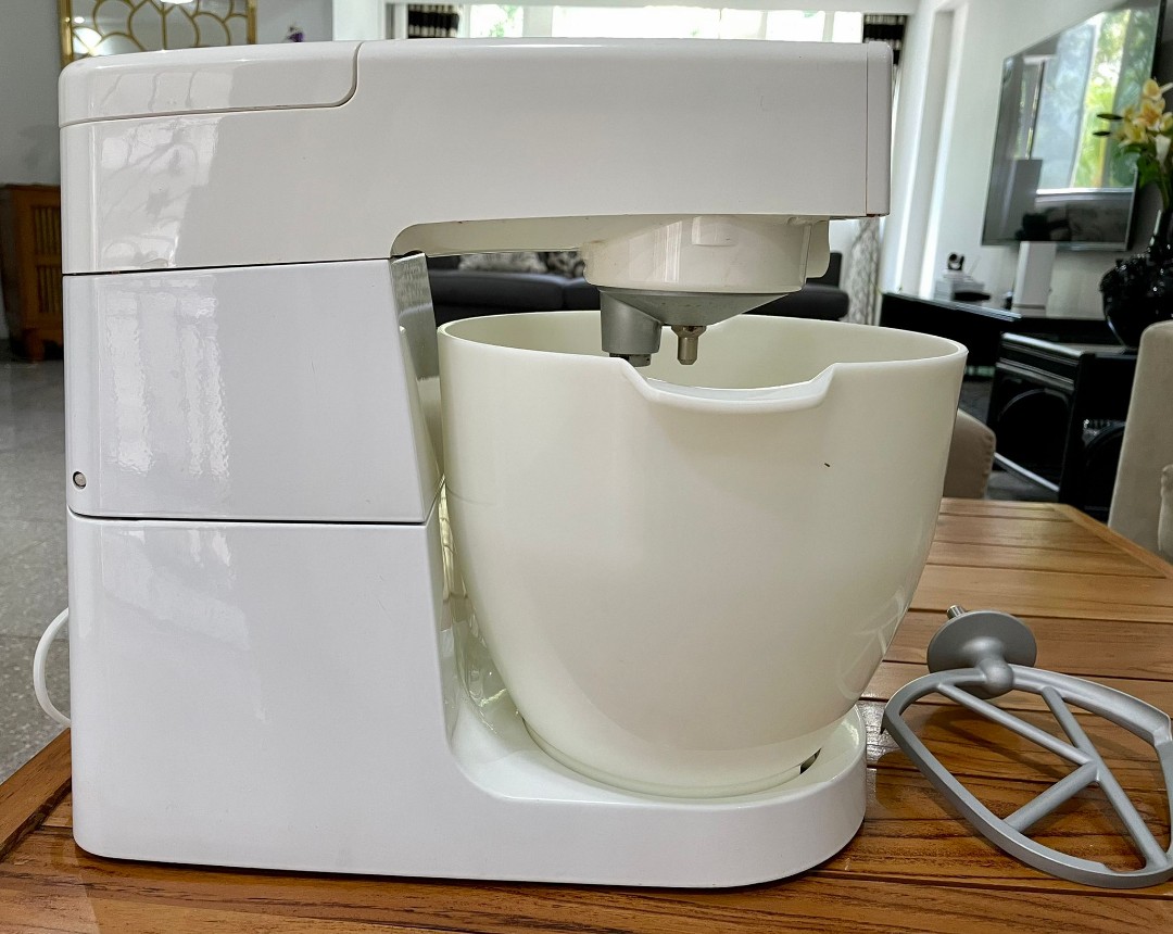 Kenwood stand mixer powerful, TV & Home Appliances, Kitchen Appliances, Hand & Stand Mixers on