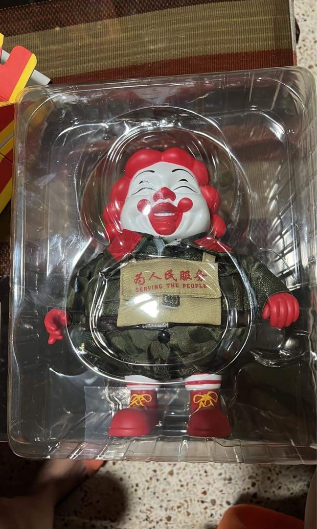 Figurine Ron English MC Supersized – Collection Art Toy – Neuf