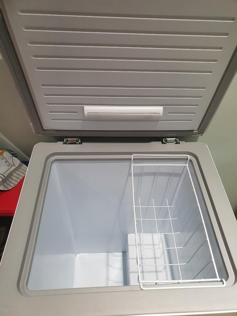 MIDEA Chest Freezer 99L for breast milk storage, TV & Home Appliances