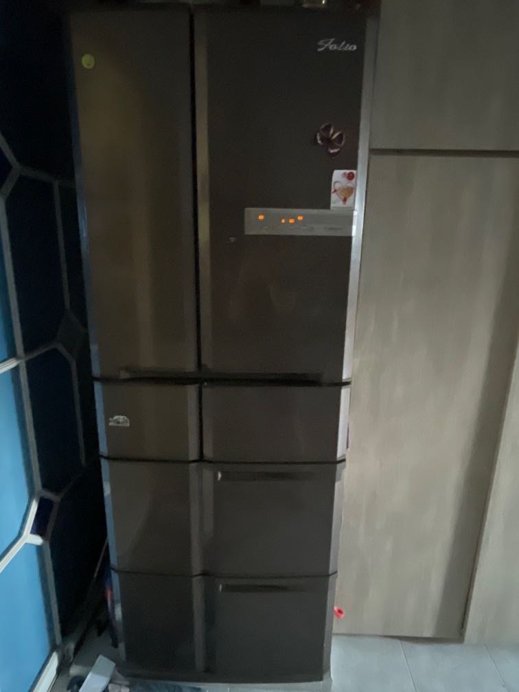 Mitsubishi folio 6 door fridge ., Furniture & Home Living, Furniture