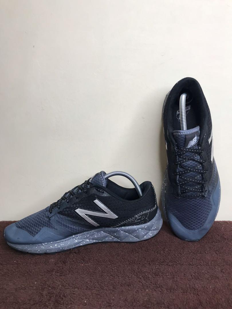 new balance m690