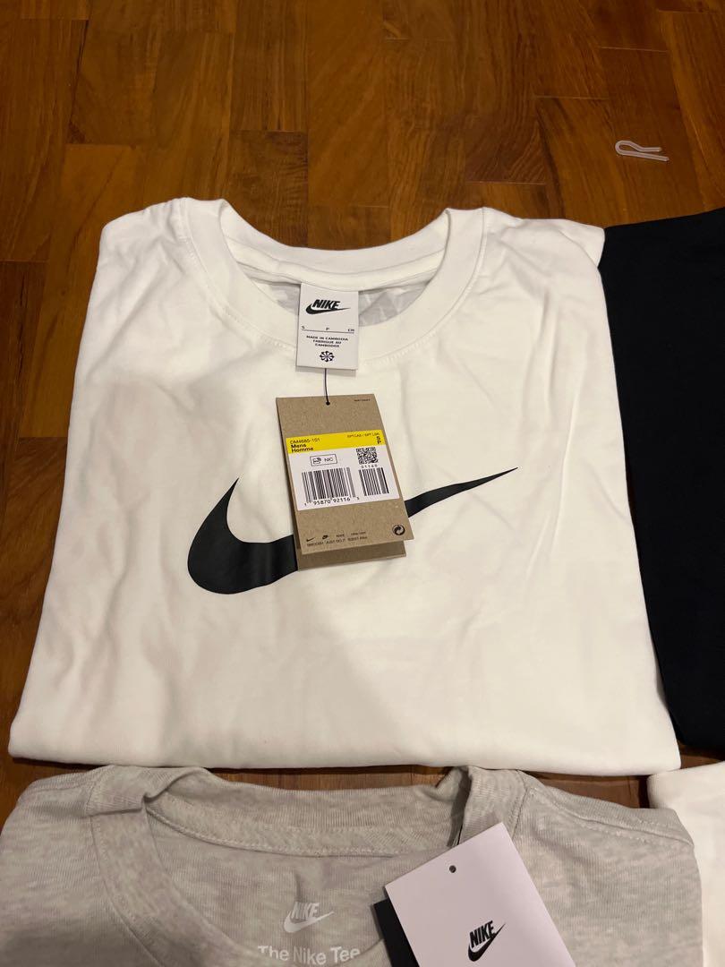 Nike t shirt tick in middle shop