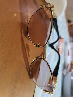 (Category: ) located in . Submitted by preloved.items2018 (Listing ID 1162468750, Image 1). Description: .