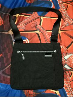 (Category: ) located in . Submitted by monjentoysandcollectibles (Listing ID 1162570028, Image 1). Description: .