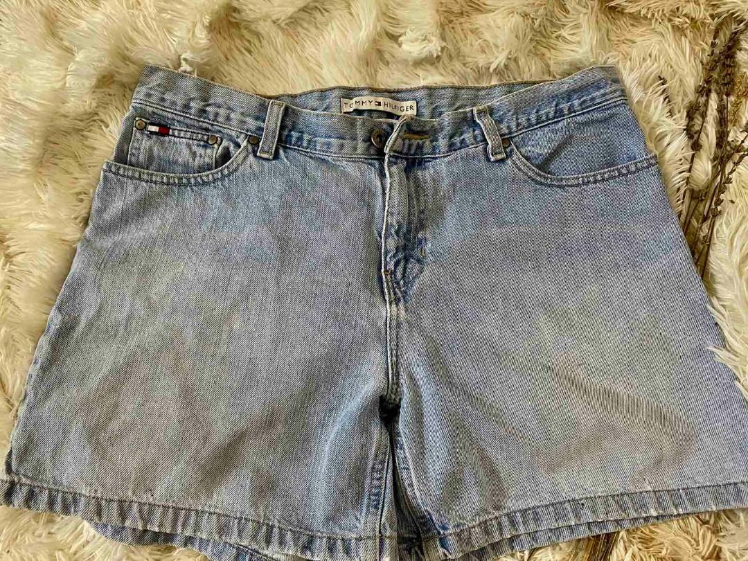 tommy hilfiger boyfriend shorts
