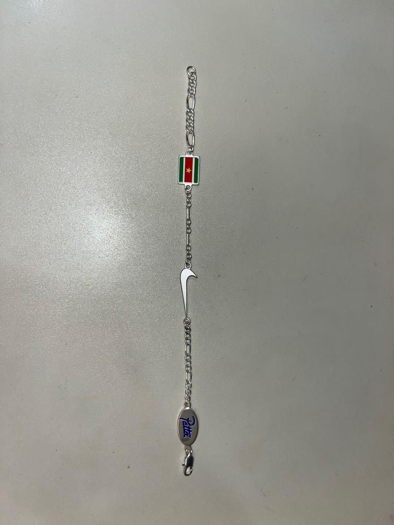 nike bracelet