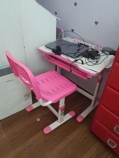 Children Pink study desk set