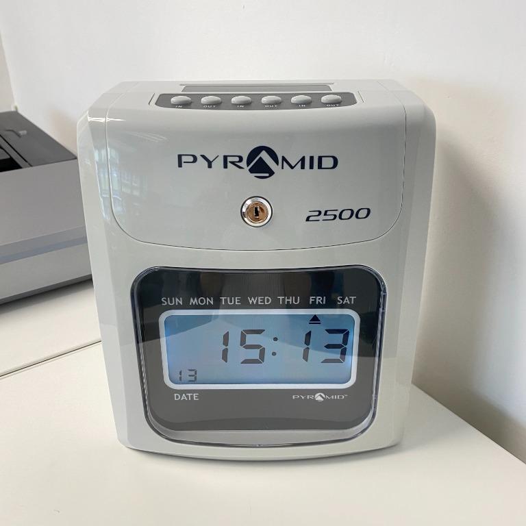 Pyramid 2500 電子打咭鐘 Time Clock Bundle / Timecard, 電腦＆科技, 商務用科技產品 Carousell