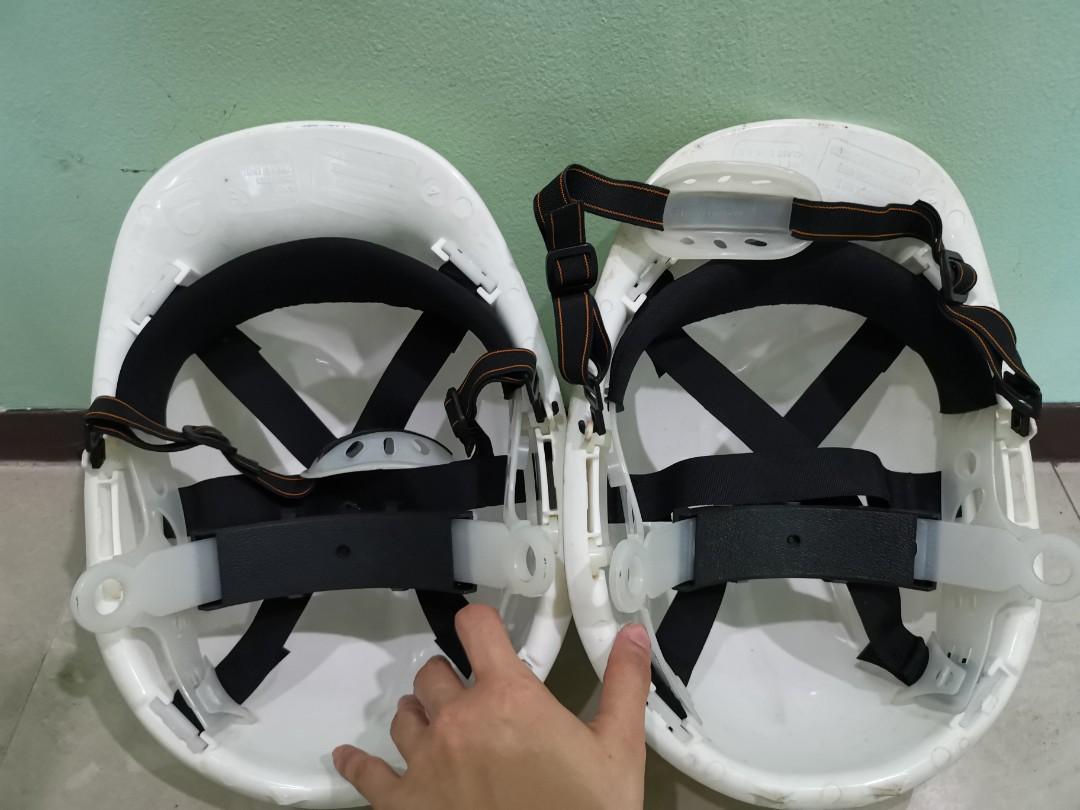 Safety Helmet (Category: Construction Tools & Equipment) located in Quezon City. Submitted by zabanana (Listing ID 1162487830, Image 3). Description: Safety Helmet Protection by reducing injury to Industrial and Construction Workers Color: White Meets Ansi ₱300 each or 2 for ₱500 Flaws: no packaging included Payment Options: BPI, Unionbank, Gcash Delivery Fee: Buyer's Cost.