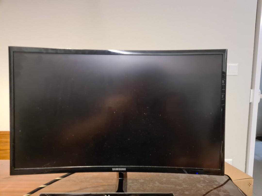 Samsung 24\