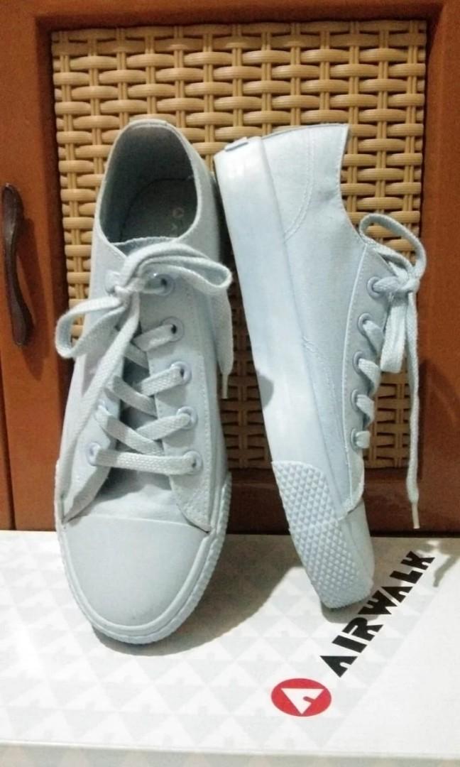 Airwalk legacee high top sales