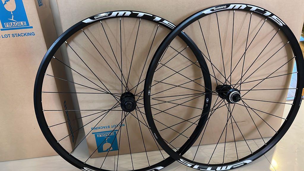 Shimano MT15 wheeelset 27.5 Sports Equipment Bicycles Parts