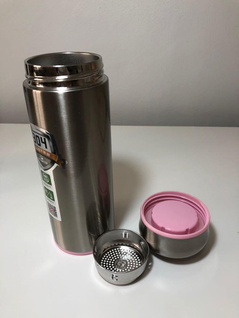 Stainless Water Jug (Category: Water Bottles & Tumblers) located in Antipolo. Submitted by bhrl__48 (Listing ID 1162398020, Image 3). Description: - Brand new and never used - Can hold up to 500 mL - Comes with the original box packaging - Comes with a metal strainer for tea.