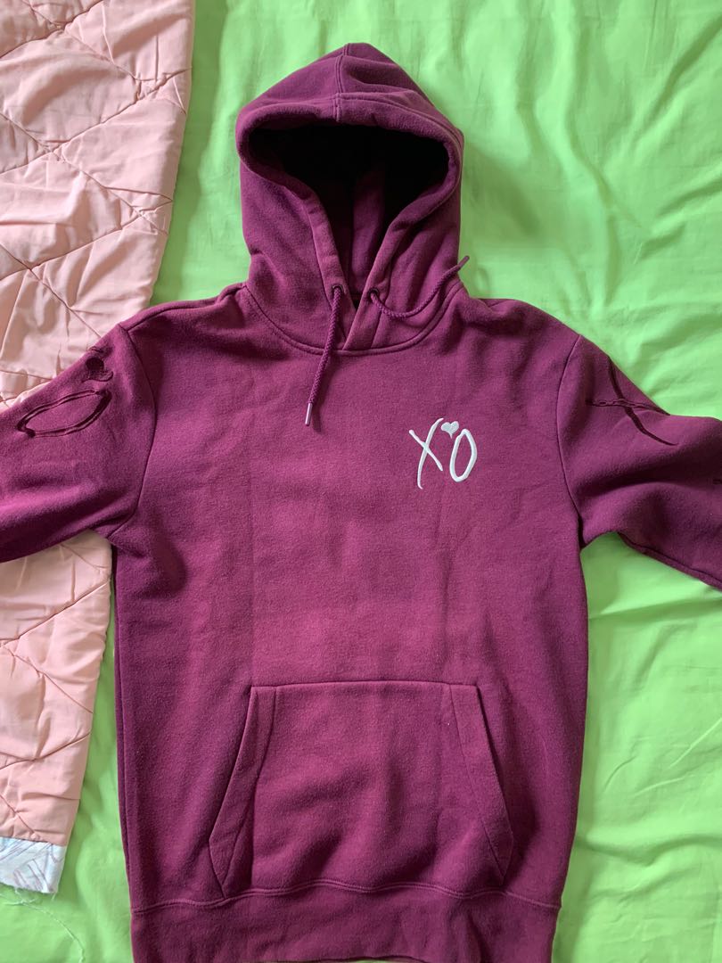 H&m the weeknd burgundy hoodie 2025