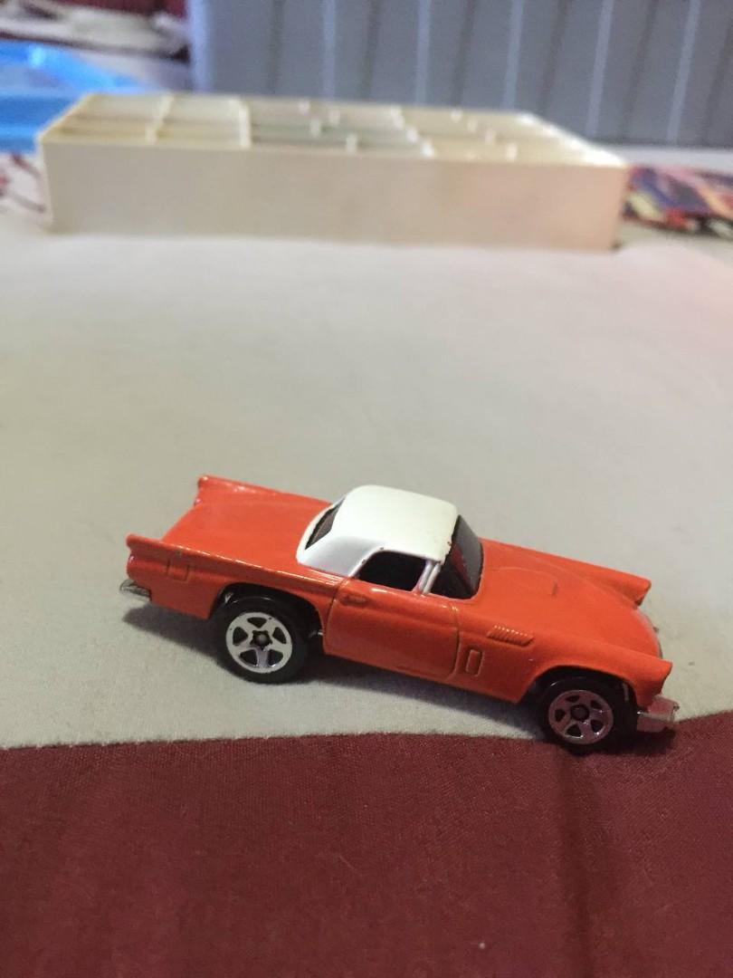 Hot Wheels Treasure Hunt – 57 T-Bird 1995 – Échelle 1/64 – Loose