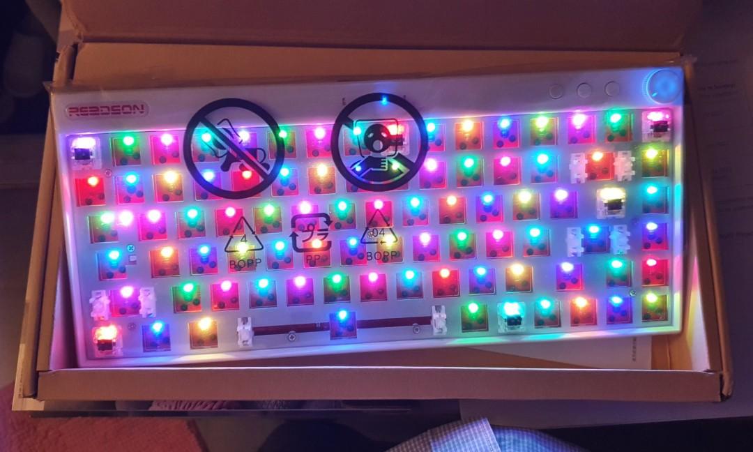 75 mechanical keyboard kit with knob RGB tri mode bluetooth 2.4ghz