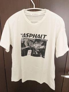 白色 短袖 上衣 衣服