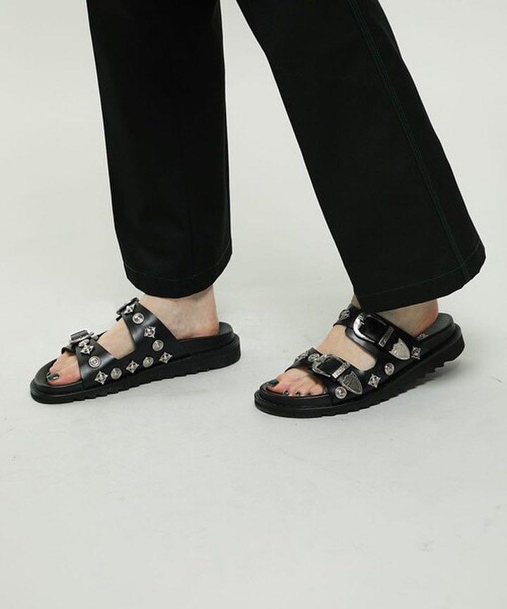 toga pulla black double buckle charms sandals