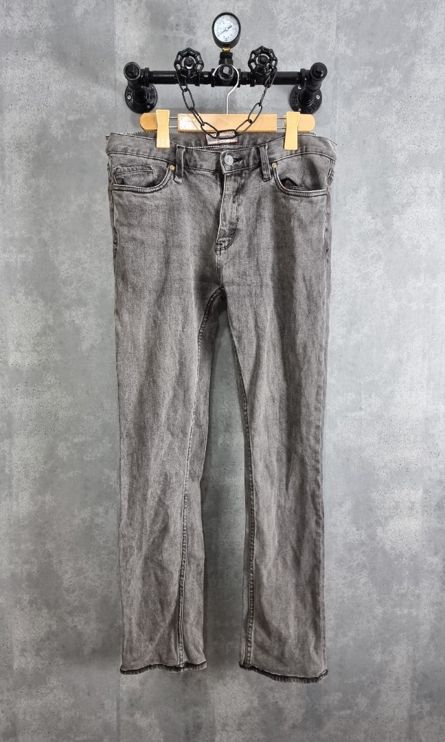 Altamont Jeans, Men's Fashion, Bottoms, Jeans on Carousell