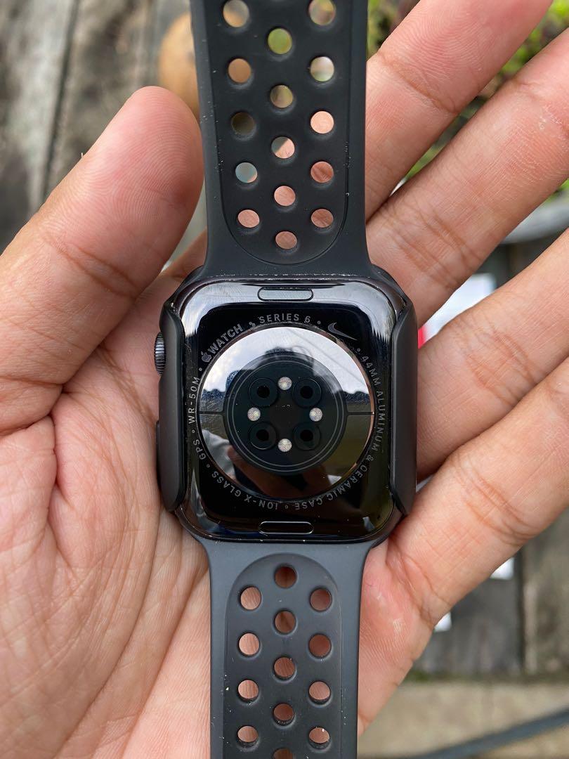 Apple watch s6 hotsell nike 44mm