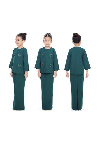 Baju Hijau Emerald Budak