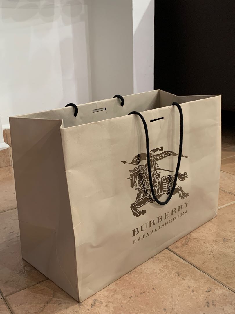 burberry paper bag