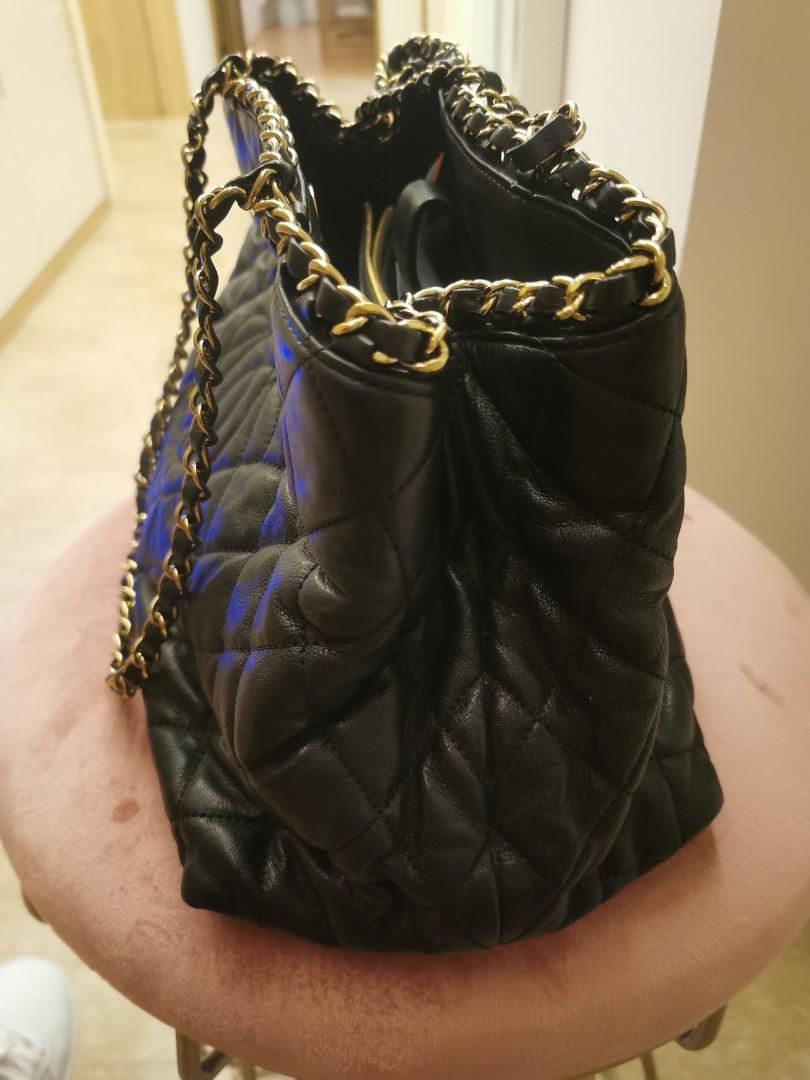 Lambskin Chanel tote bag, Women's Fashion, Bags & Wallets, Tote Bags on  Carousell