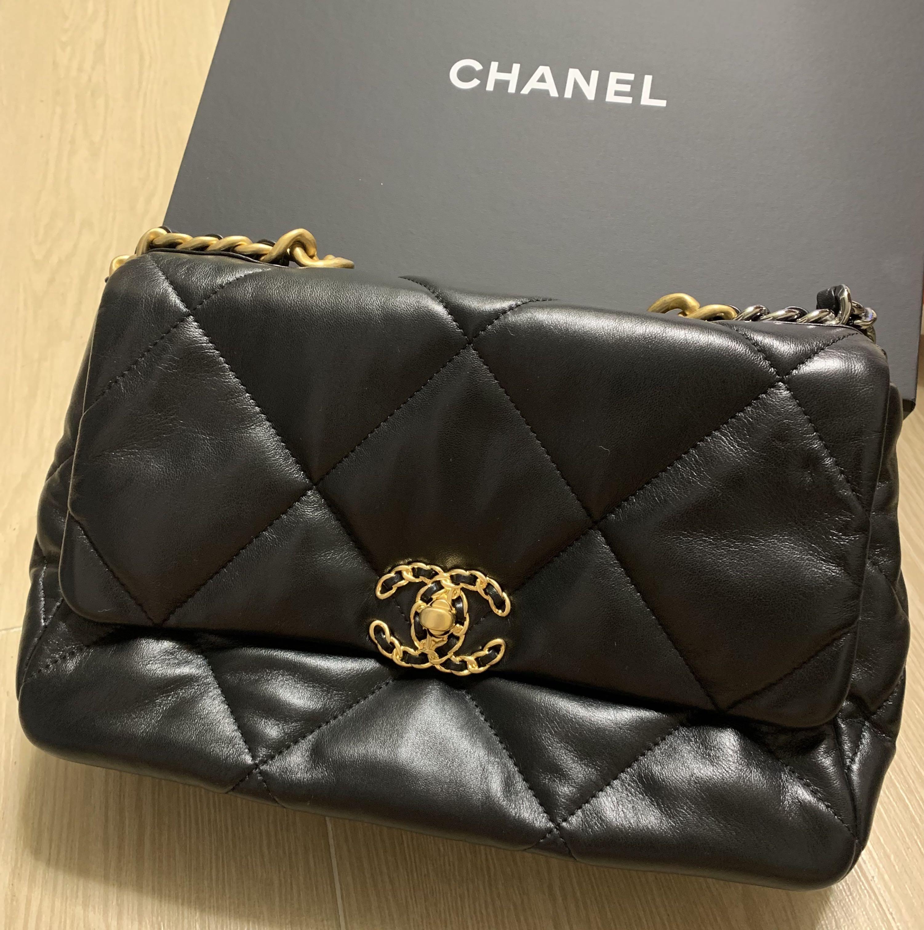 Chanel 19 36cm sales