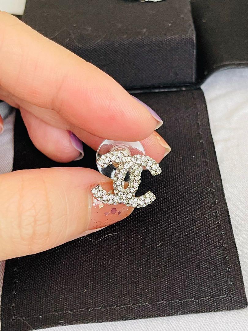 Chanel Classic Earrings, Luxury, Accessories on Carousell