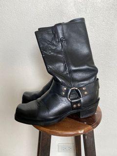 Code West Riding boots