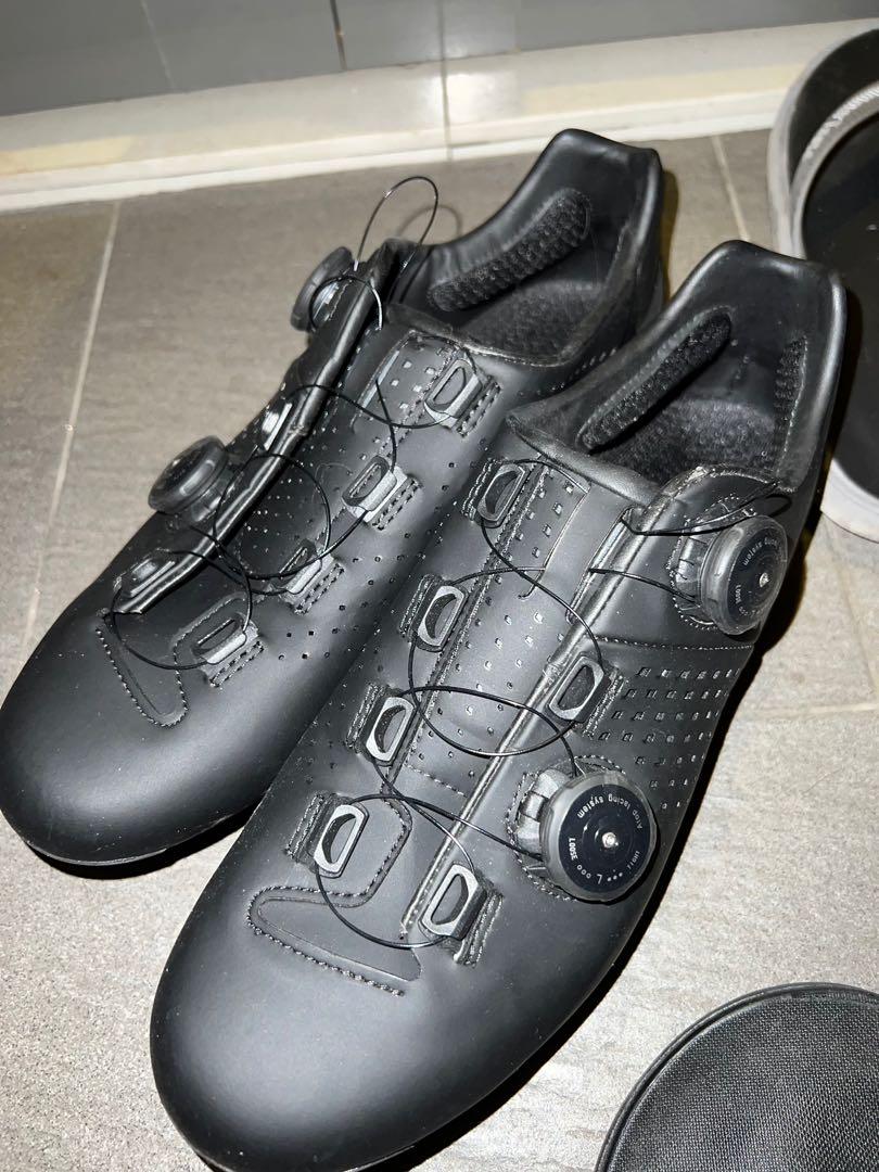 Decthalon Van Rysel road bike clip shoes, Men's Fashion, Footwear, Shoe