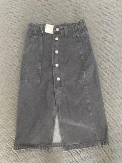 Denim skirt