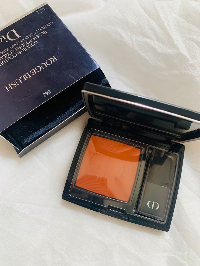 Dior store blush 643