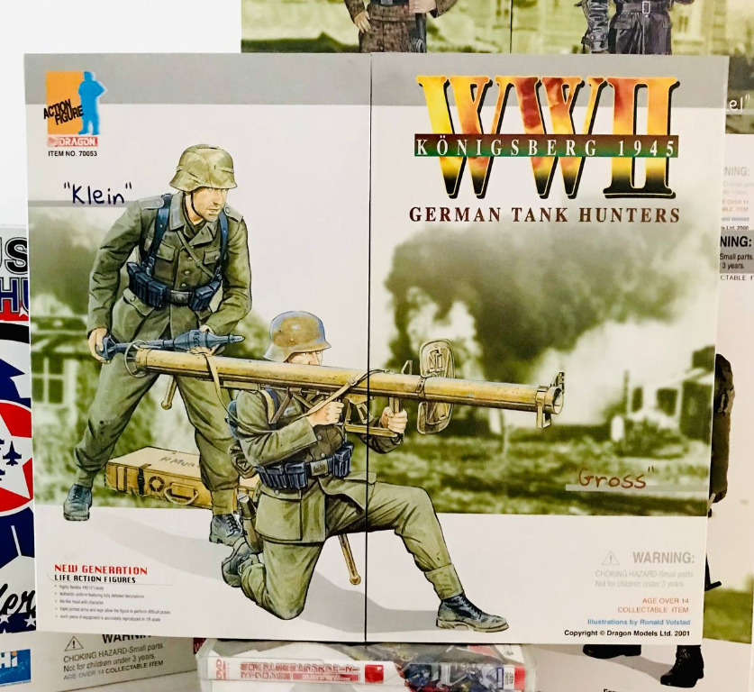 DRAGON MODELS 1/6 SCALE WWII KONIGSBERG 1945 GERMAN TANK HUNTERS