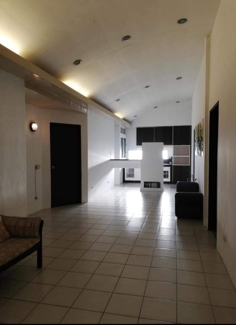 House For Rent or House &Lot for Sale in Tarlac City 300sqm, Property