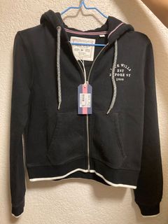 （分類：）位於 。 由 cryssssl 提交（商品編號 1162723958，圖片 1）。簡介： 。