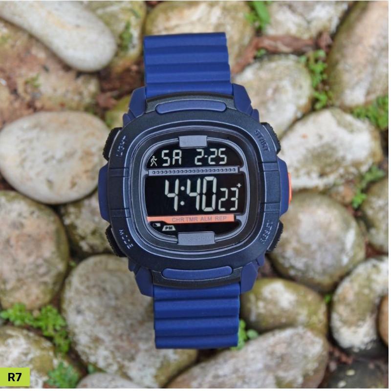 JAM TANGAN PRIA DIGITAL TIMEX ANTI AIR STRAP RUBBER Fesyen Pria