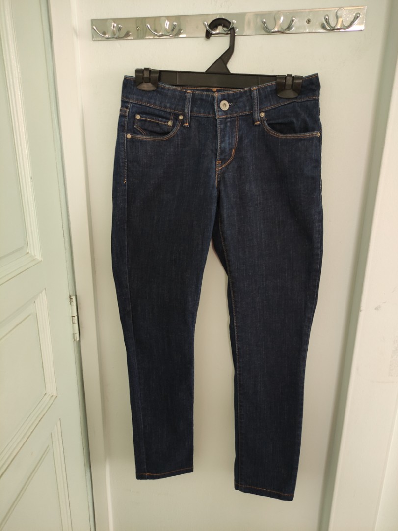 Levis Demi Curve Skinny Jean ( Size: W25 / L30), Women's Fashion ...